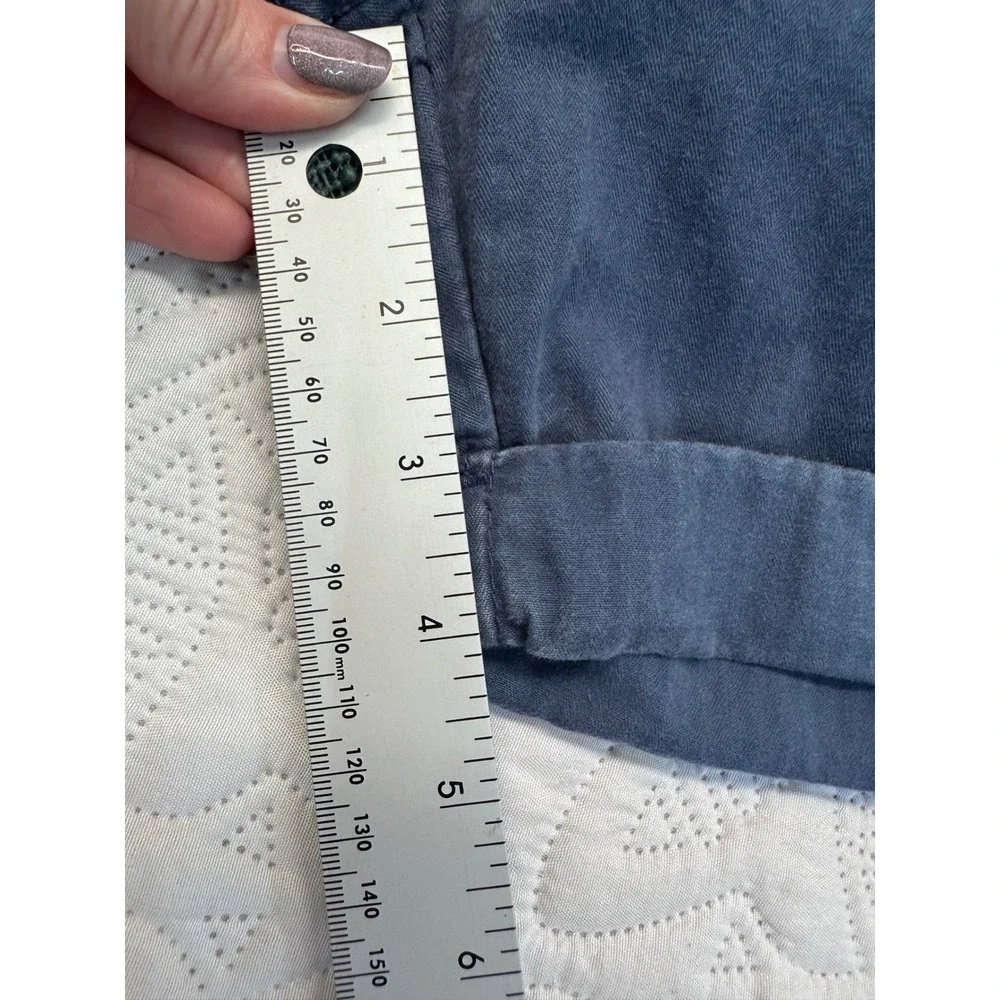 Levis Womens Navy Blue Cotton Utility Cuffed Cargo Shorts Size 12